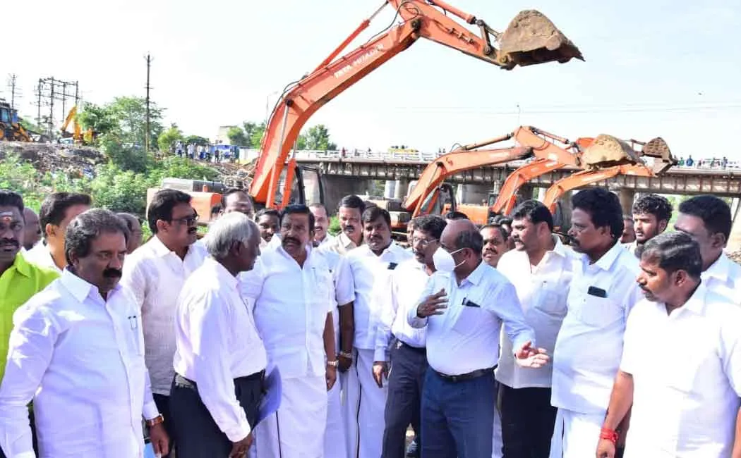Water body maintenance  Inaugurated Minister KN Nehru!