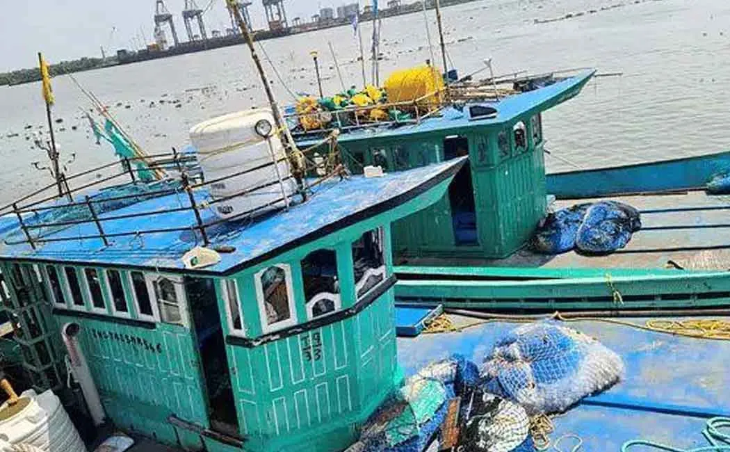 Kumari fishermen arrested  