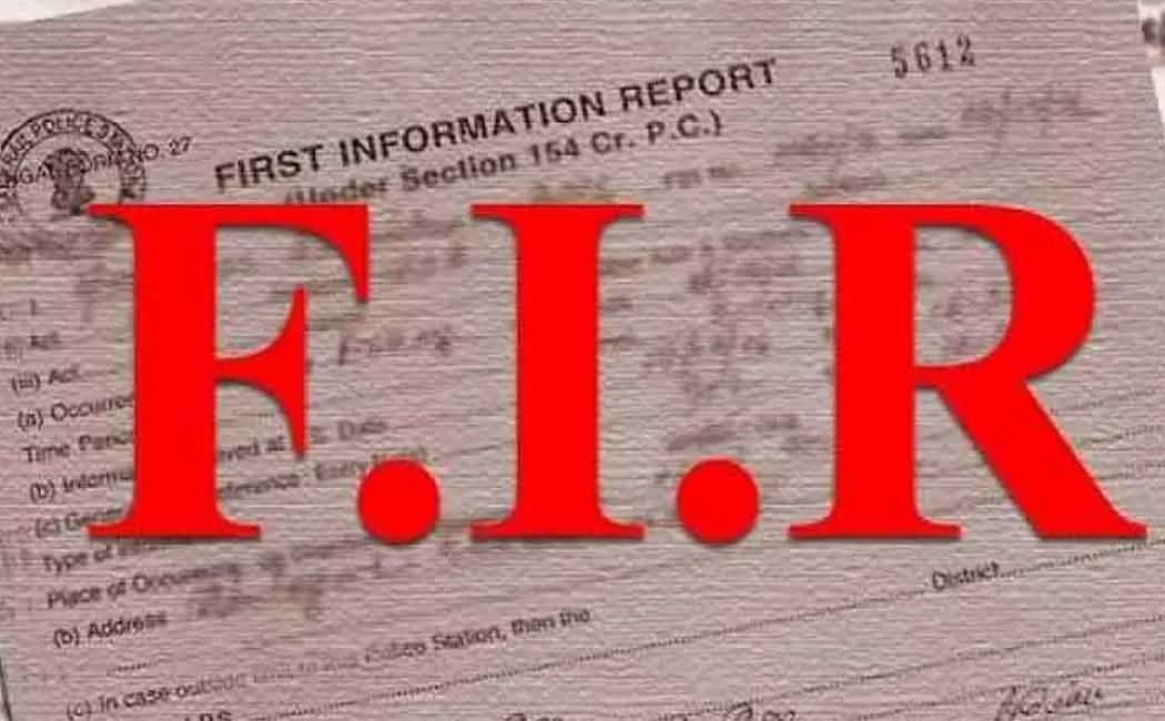 Police threaten SI! Case registered against seven persons!