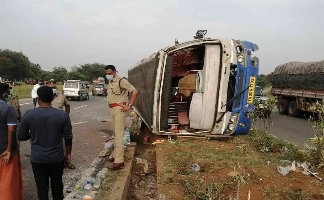 government bus accident at coimbatore selam high way 