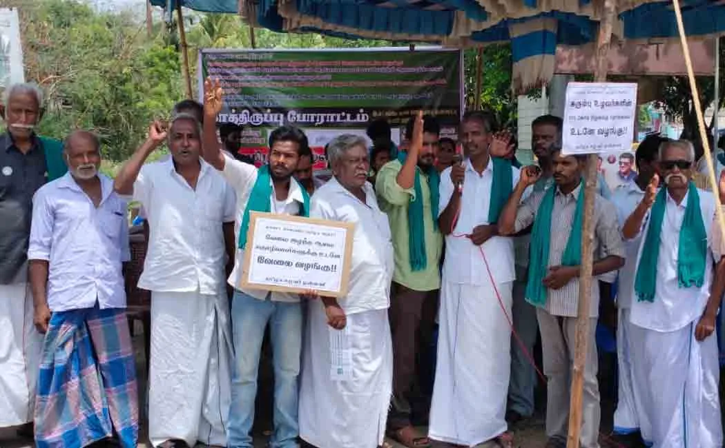 Farmers wait struggle!