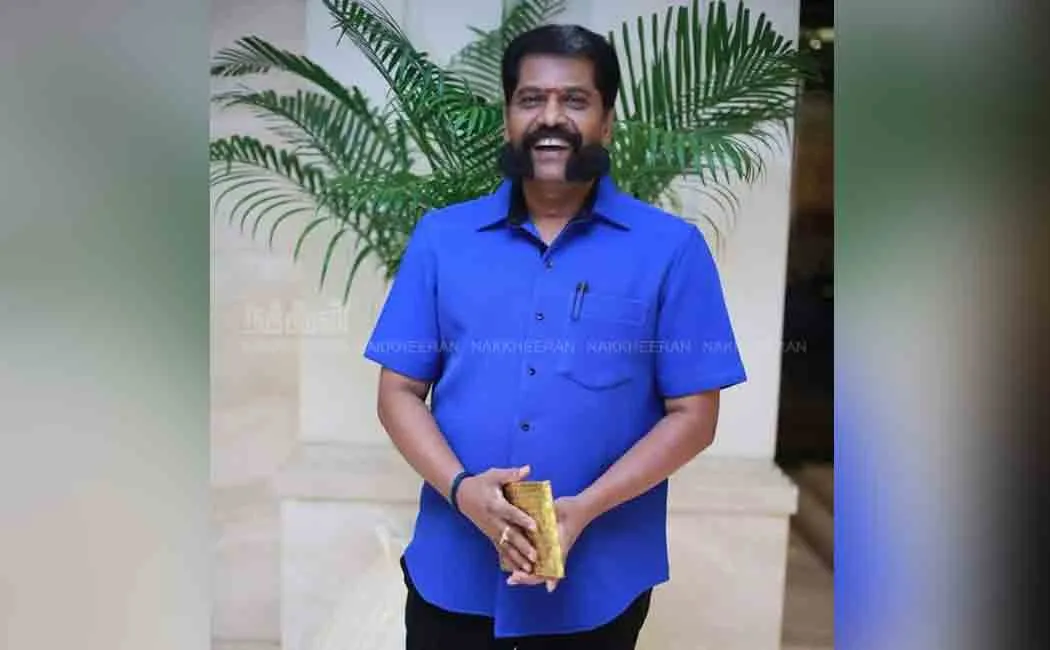 Nakkheeran editor releasing Akilan book  