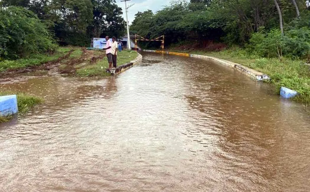 Erode kodumudi have heavy rain fall 