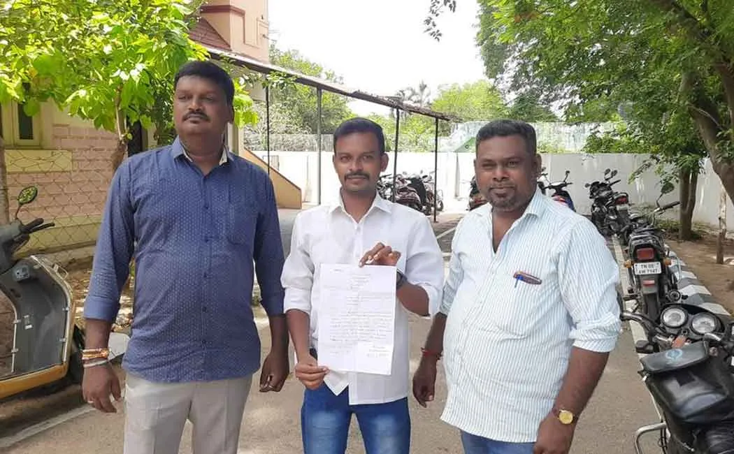 The online fraud gang threatened by portraying the photo of the loan defaulter!