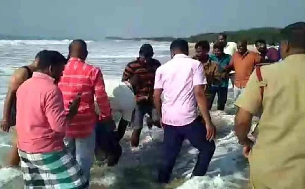 One passed away in pondicherry beach 