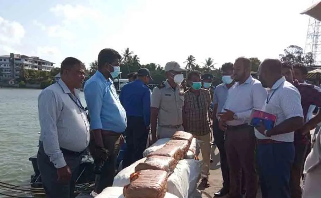 400 kg bags of cannabis worth 20 crores seized! Sri Lankans  arrested!