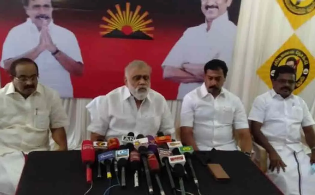 DMK I Periyasami started election campaign at dindigul 