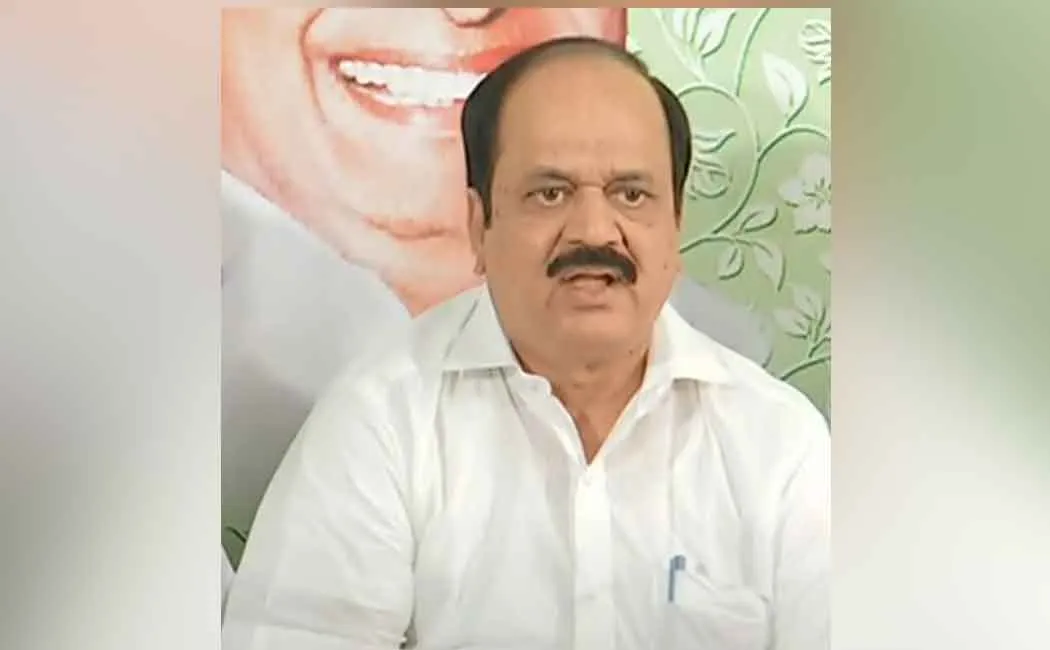 Velumani Thangamani who met OPS alone - JCT  Prabhakaran