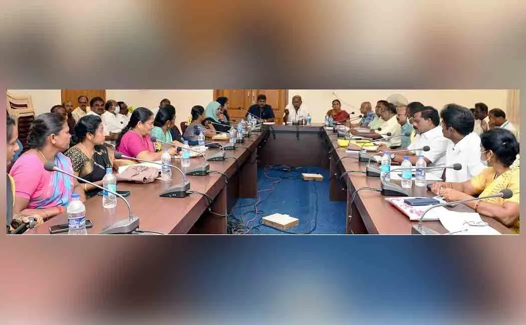 Mayor Ramachandran orders to complete road works quickly; Action in the advisory meeting!