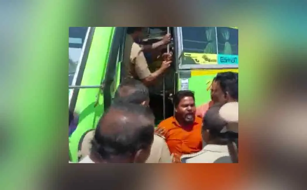 Nam Tamilar Party members arrested! 