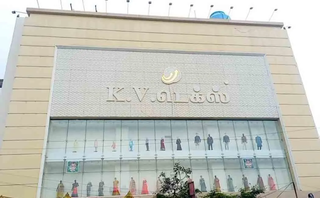 Textile store that understated Diwali income? Income tax department check!