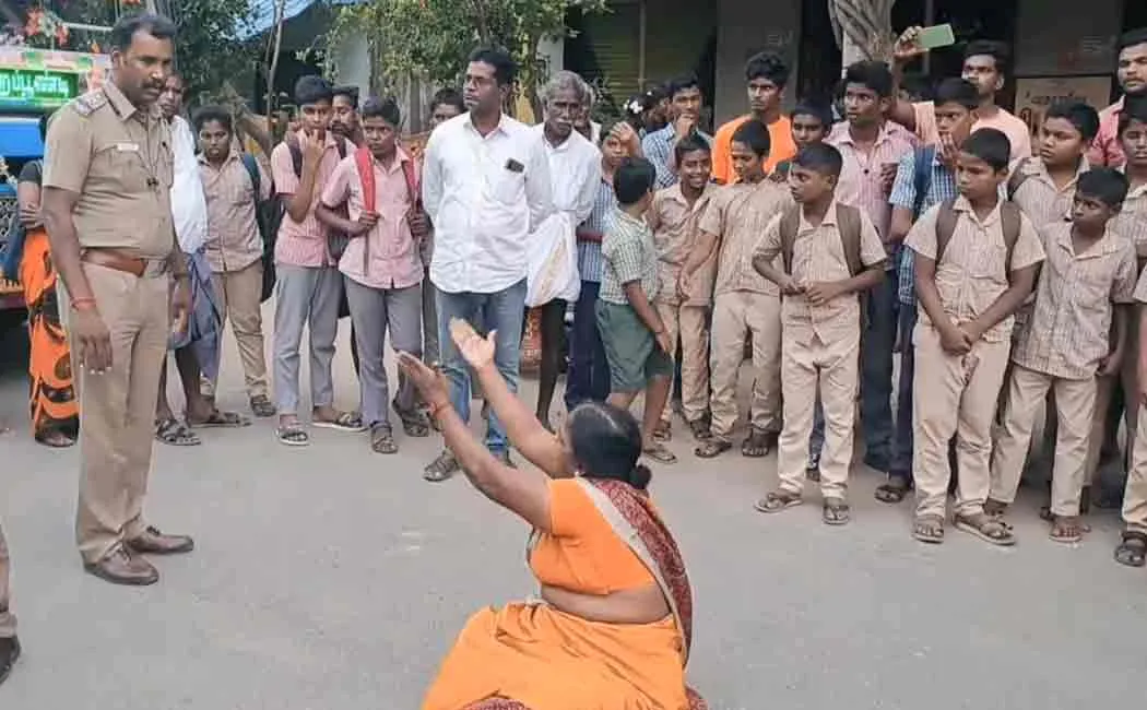 people complaints that police didn't take action  
