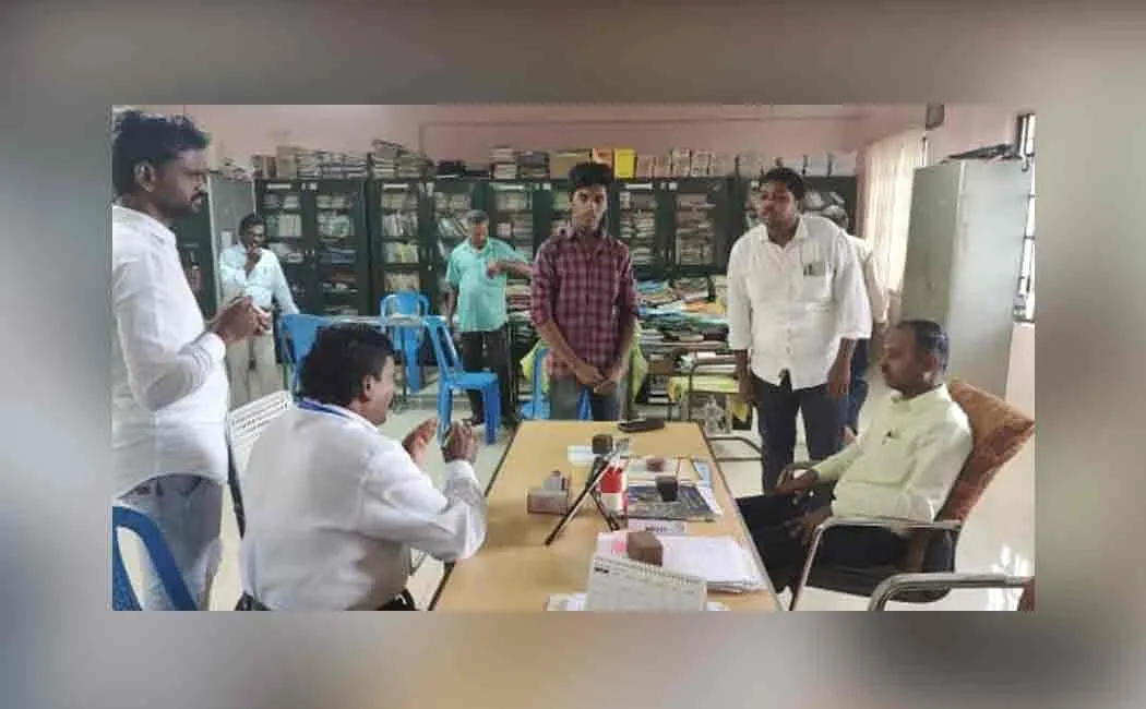 Effect of Nakeeran puthukottai student wrote his exam 