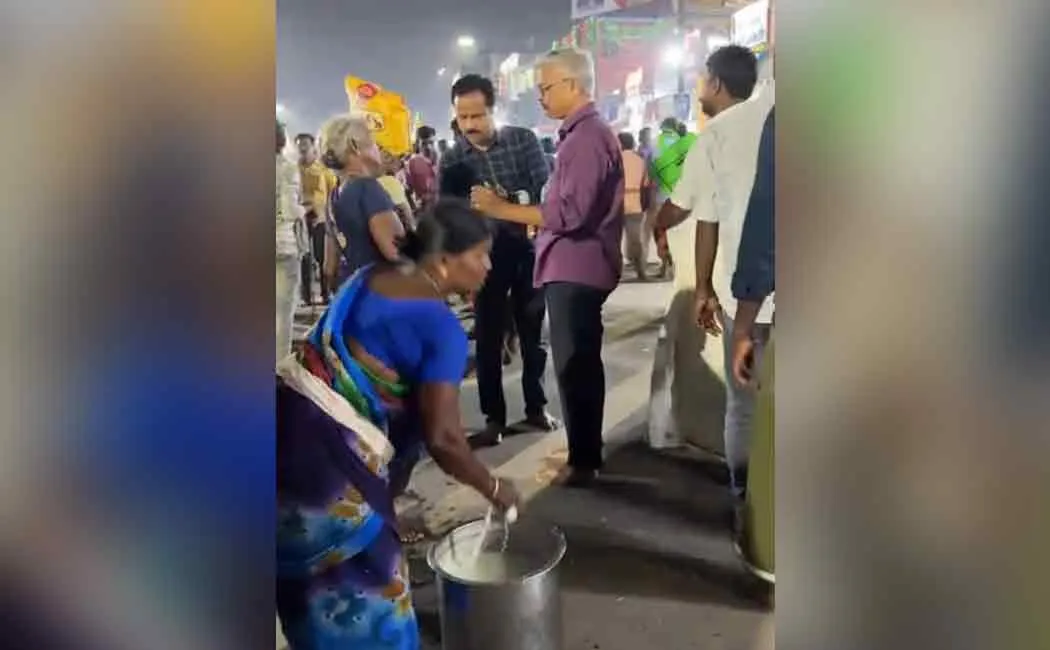  Women cheating Krivalam devotees!