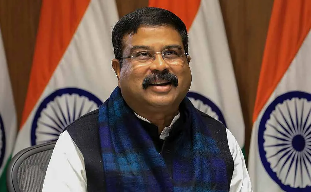 Is Tamil a compulsory subject in Tamilnadu Kendriya Vidyalaya schools? Central minister explanation!