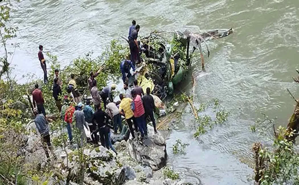 Army helicopter crash in Jammu and Kashmir