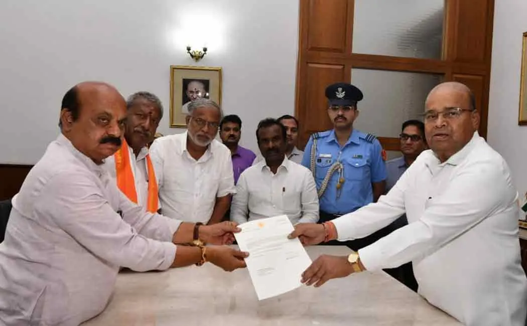 Basavaraj bommai who gave his resignation letter to the governor