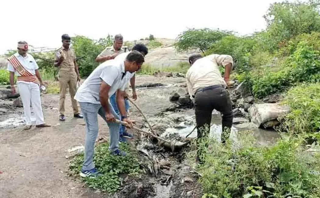 Vellore Sathkar hill liquor issue 