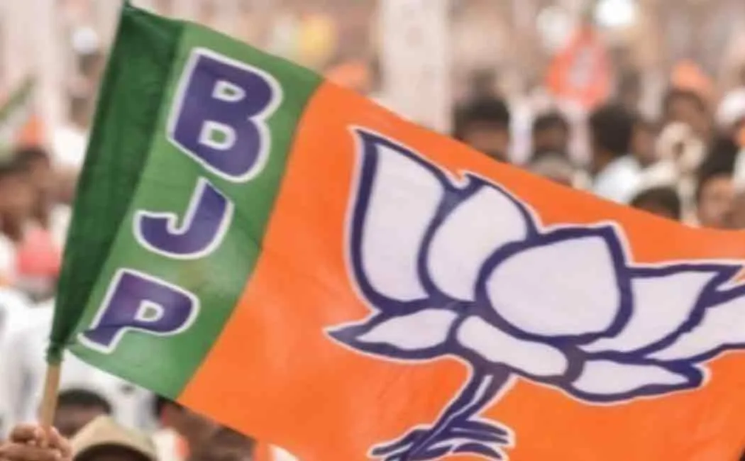 BJP stopped the buses; Amar Prasad argued with DSP
