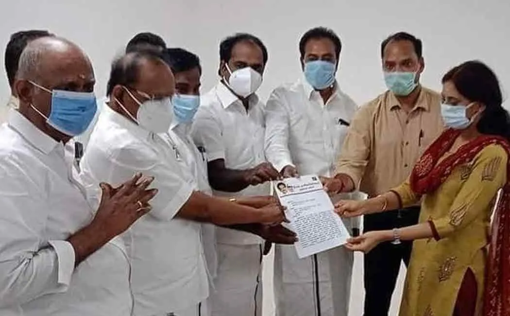 The number of counting tables should be increased to 16 ..! Candidates petition to the Collector