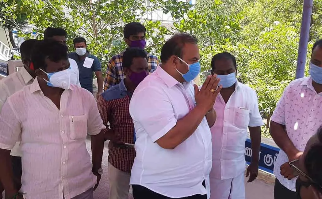 DMK MLA  visit Trichy Oyamari Electric Cemetery; 