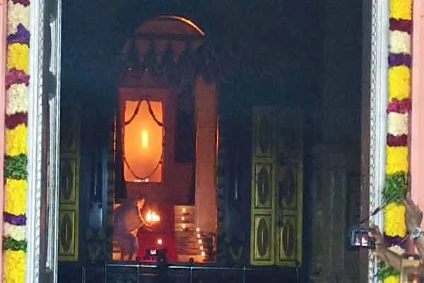 154th Jyoti Darshan at Vadalur Sathya Gnana Sabha