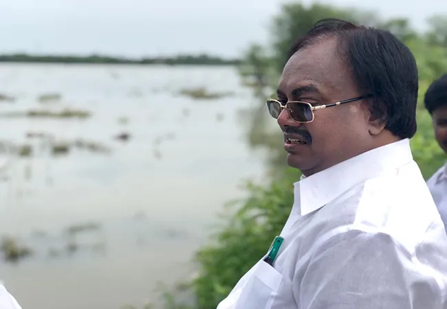 “People's safety is important” thiruvannamalai appeal to MLA party executives who visited the lakes!