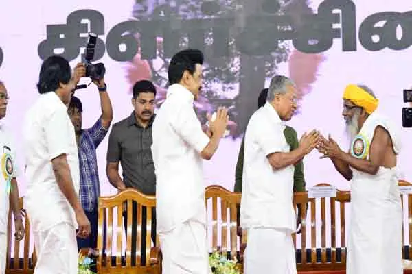 tn cm mk stalin request accepted by kerala cm pinarayi vijayan in nagercoil meeting