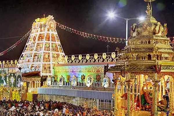 crowd less Tirupati  temple festival  Corona