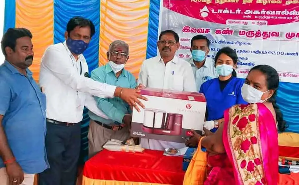 Notable help of the bank which has received public praise