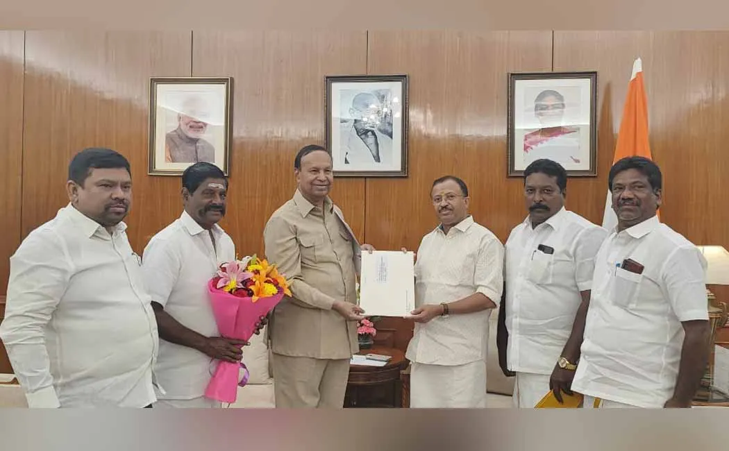 DR Balu MP along with Union Minister of State meeting