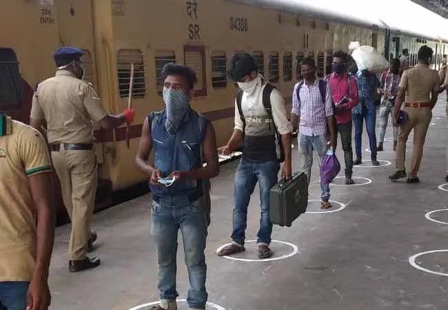 tamilnadu migrant workers trains 