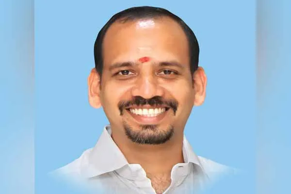 Trichy Constituency AIADMK candidate Sand Karikalan brother is Karupaiya