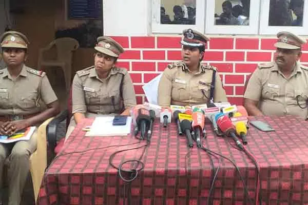 trichy city commissioner press meet for jewellery workshop incident 