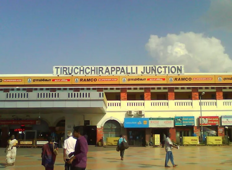 TRICHY DISTRICT CONTINUOUS INCIDENT HEAD CONSTABLE ADMIT AT HOSPITAL 