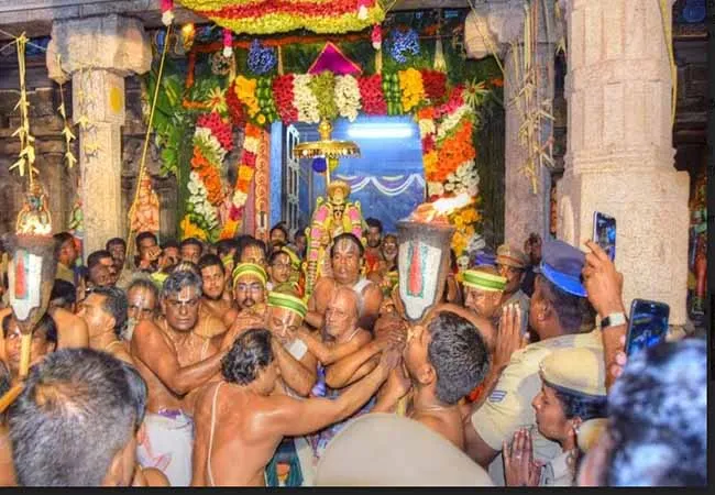 trichy district sri rangam Vaikunta Ekadesi festival 