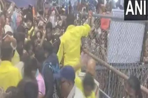 Devotees  incident Tirupati; Chief Minister Chandrababu Naidu's action order for officials