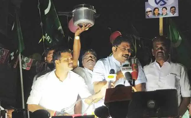 ttv dinakaran