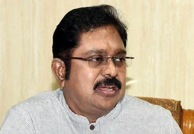 sasikala tamilnadu posters ttv dhinakaran 