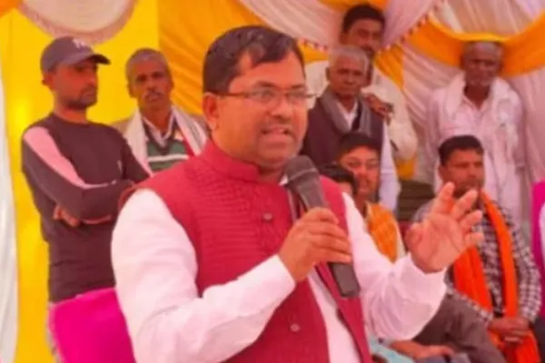  Riot complaint to police of Obscene video of BJP MP? 