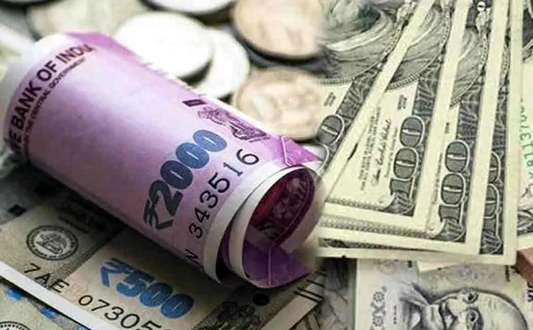 indian rupee value touches its lowest in last 8 months