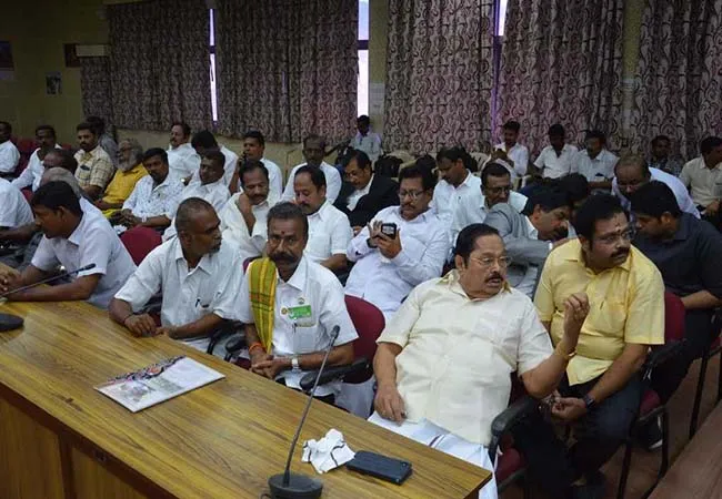 vellore lom sabha election dmk and admk
