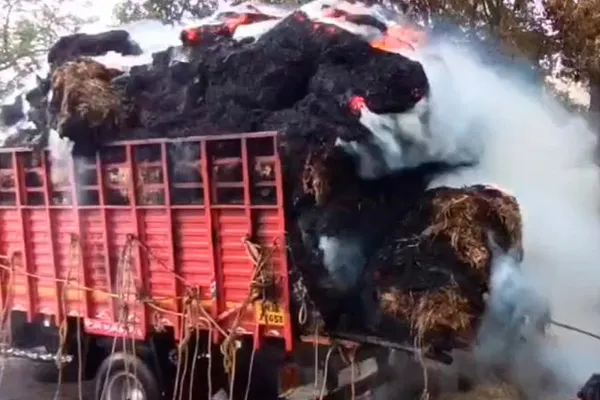 Sudden fire accident in van in vellore