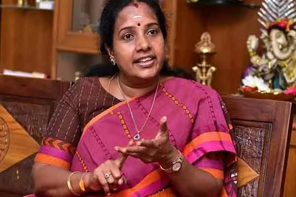 vanathi srinivasan press statement about minster senthil balaji issue 