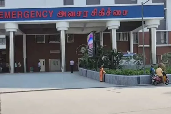 coimbatore tirupati intercity train pregnant woman Change to a private hospital