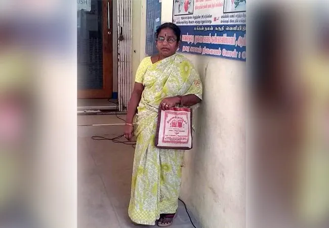vellore district ambur vanara bank branch lady thief  police