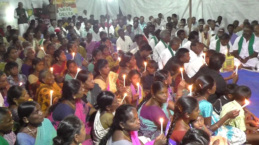 Standing candlelight stand against Hydro carbon in Tirukaravasal 