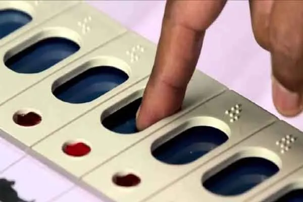 Election Commission extends polling time 