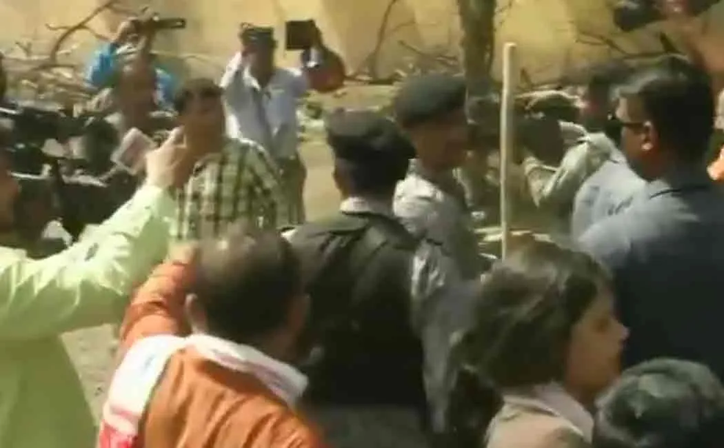 clash between political parties in west bengal