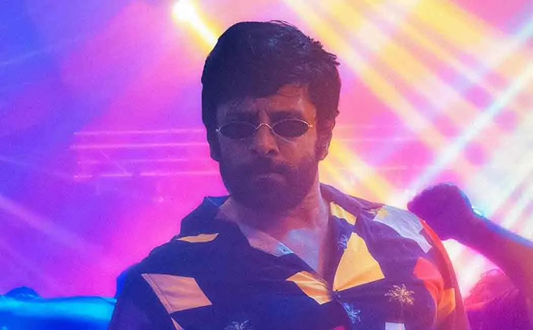 mahaan movie second song released
